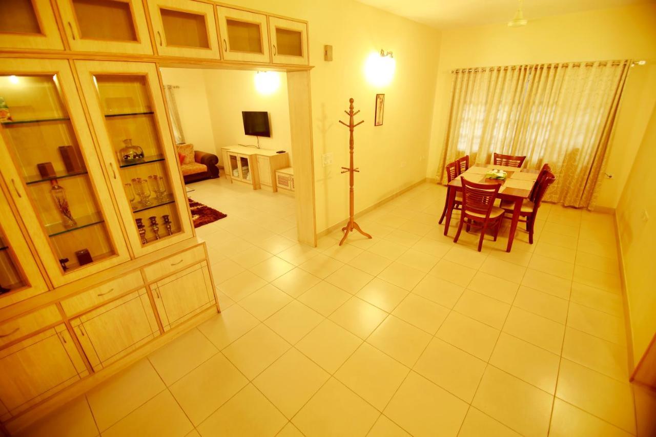 העיר בנגלור Falcon Suites Residency Road מראה חיצוני תמונה